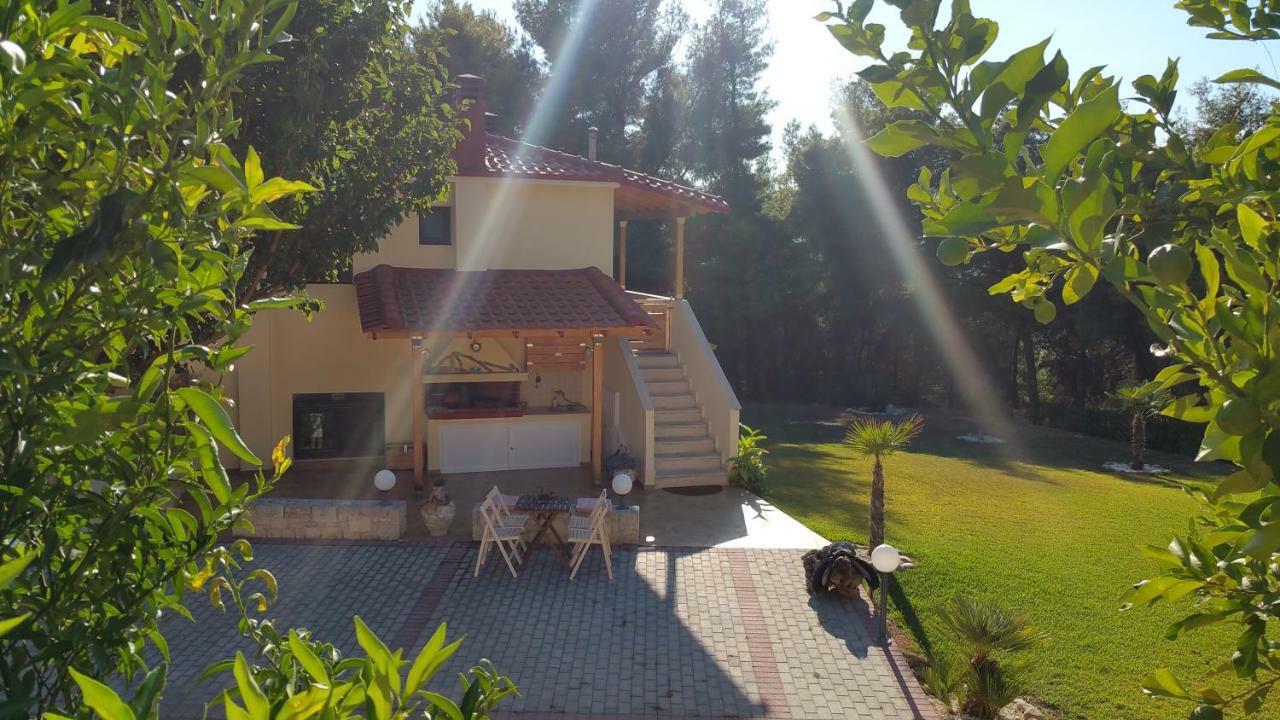 Villa Chris Posidi Exteriér fotografie